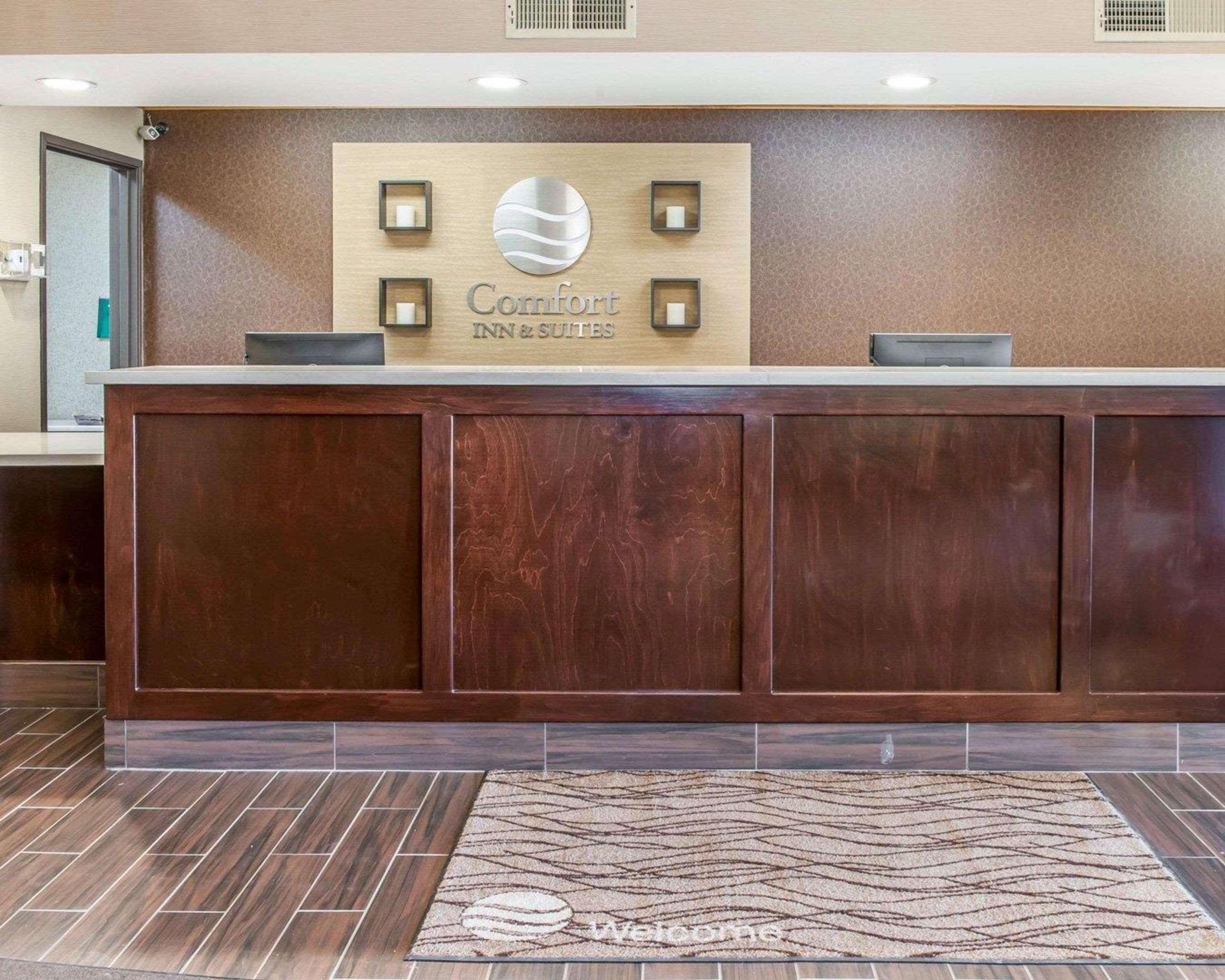 Comfort Inn & Suites Napoleon Exteriér fotografie
