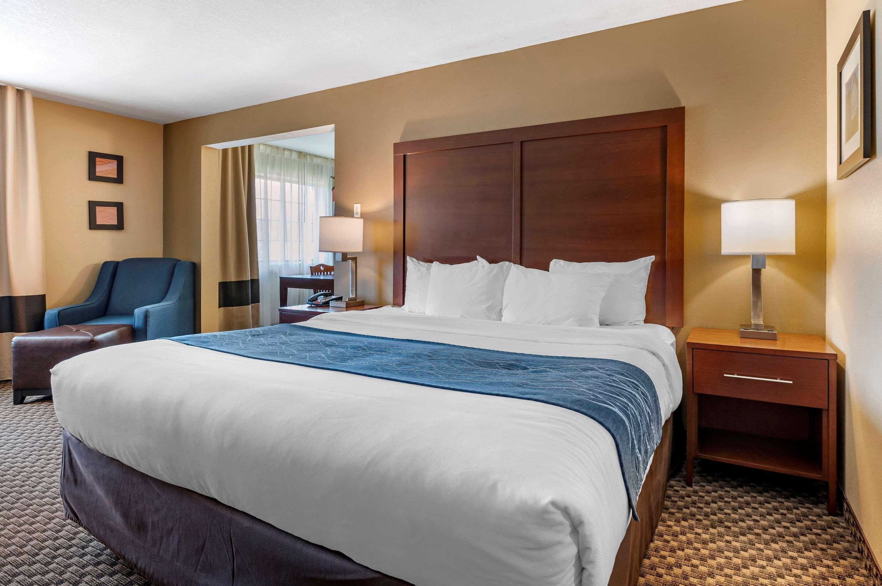 Comfort Inn & Suites Napoleon Exteriér fotografie