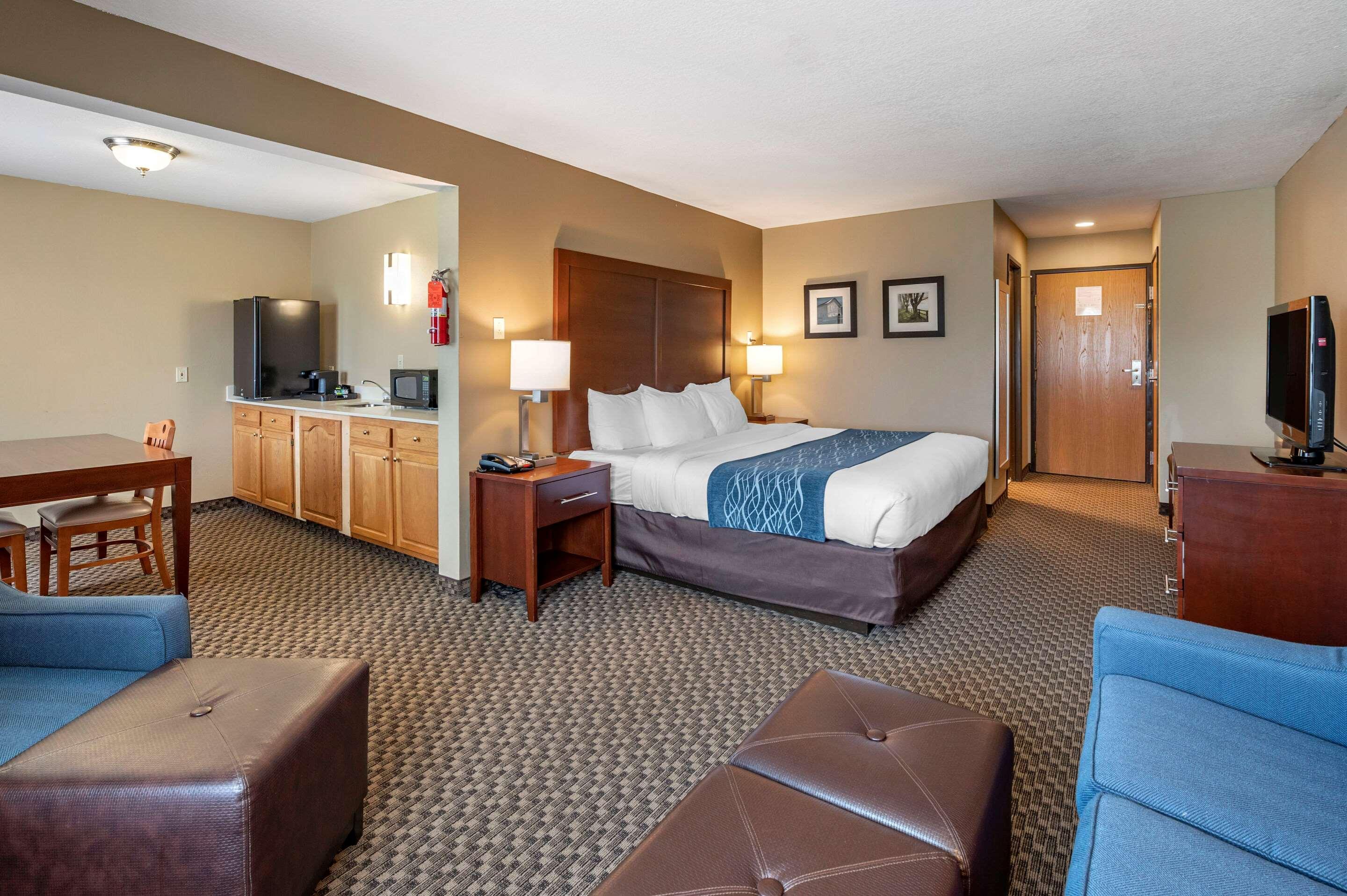 Comfort Inn & Suites Napoleon Exteriér fotografie